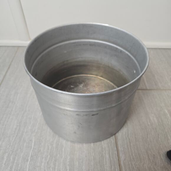 Vintage 13 Piece Aluminum Camping Cookware Set Quality aluminum - Picture 7 of 14